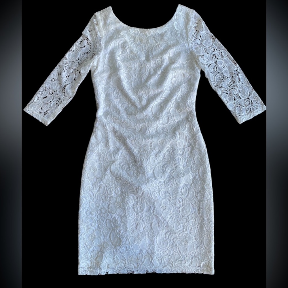 Le Chateau Junior prom dress, Size S, worn once